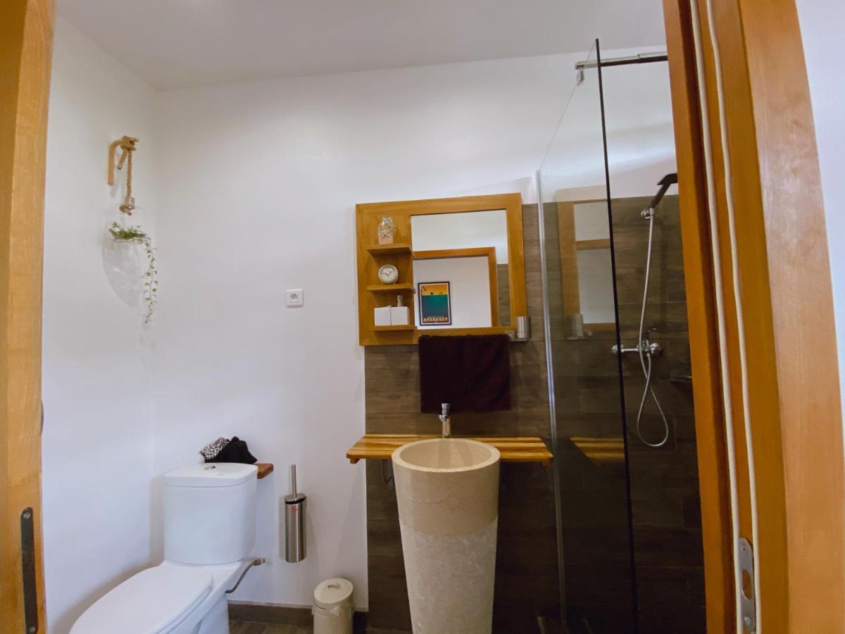 Fare Noanoa Hotel Paea Buitenkant foto